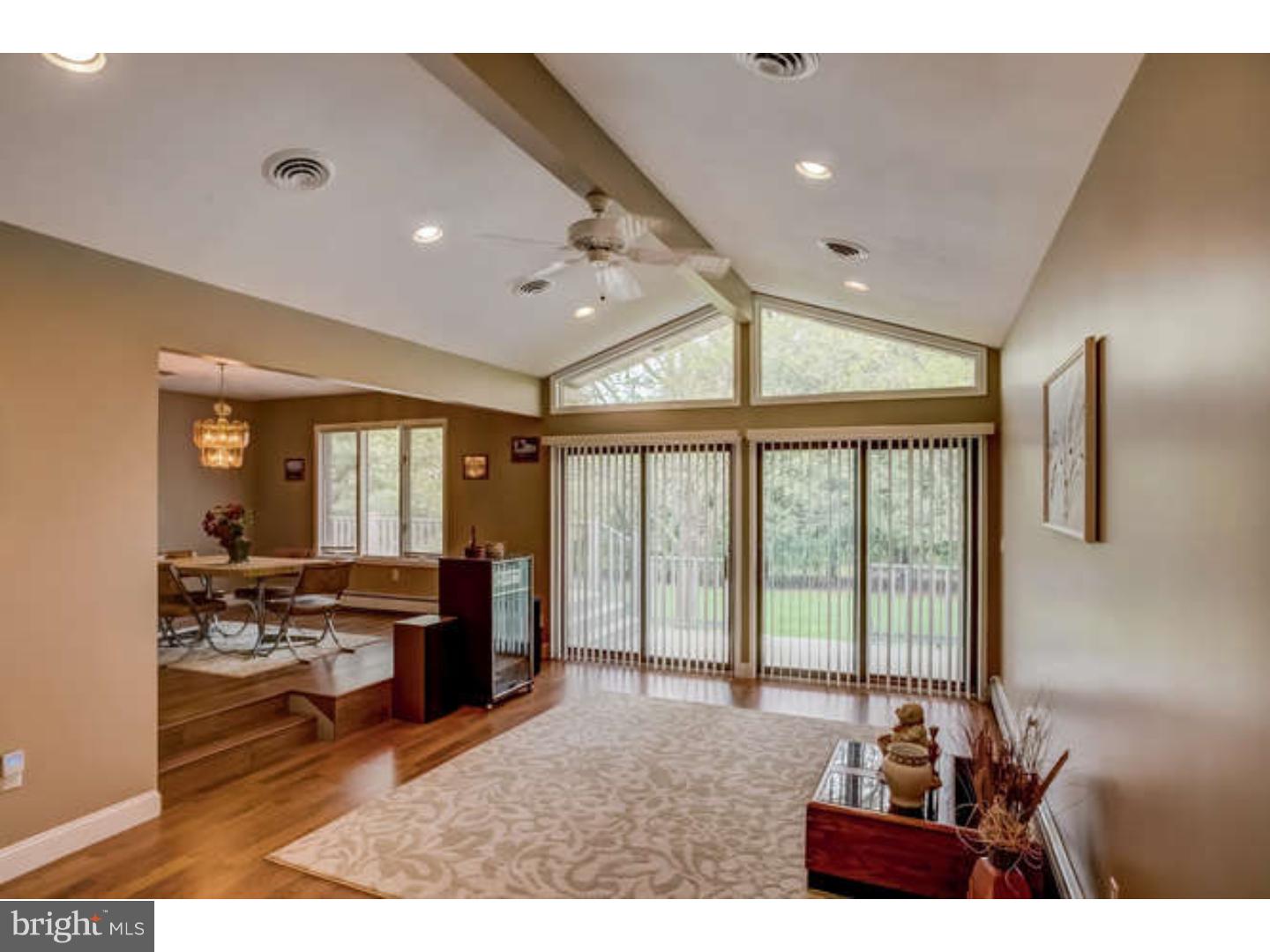 242 Rahilly Road Wrightstown, NJ 08562 - Photo 3 of 24