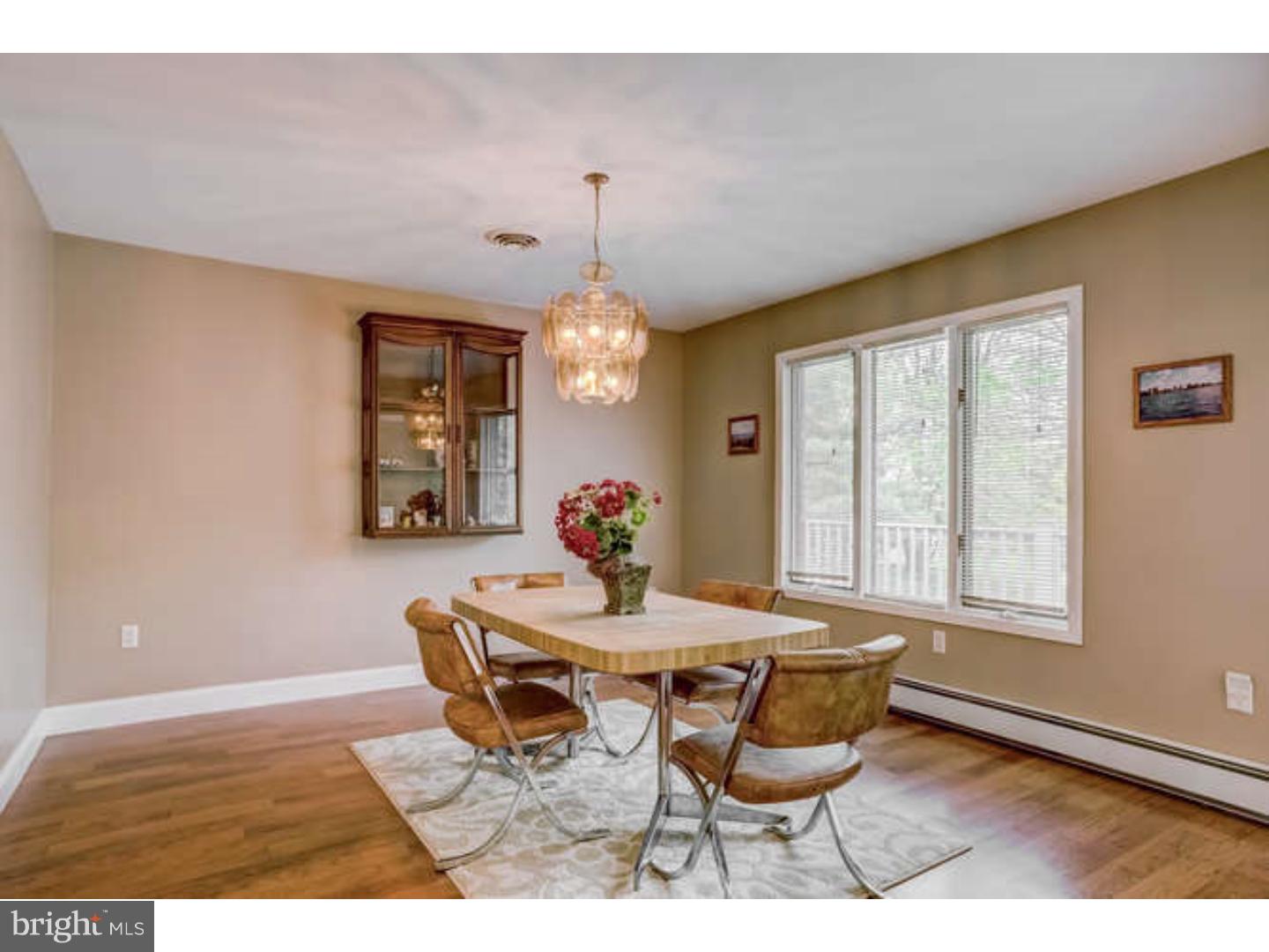 242 Rahilly Road Wrightstown, NJ 08562 - Photo 5 of 24