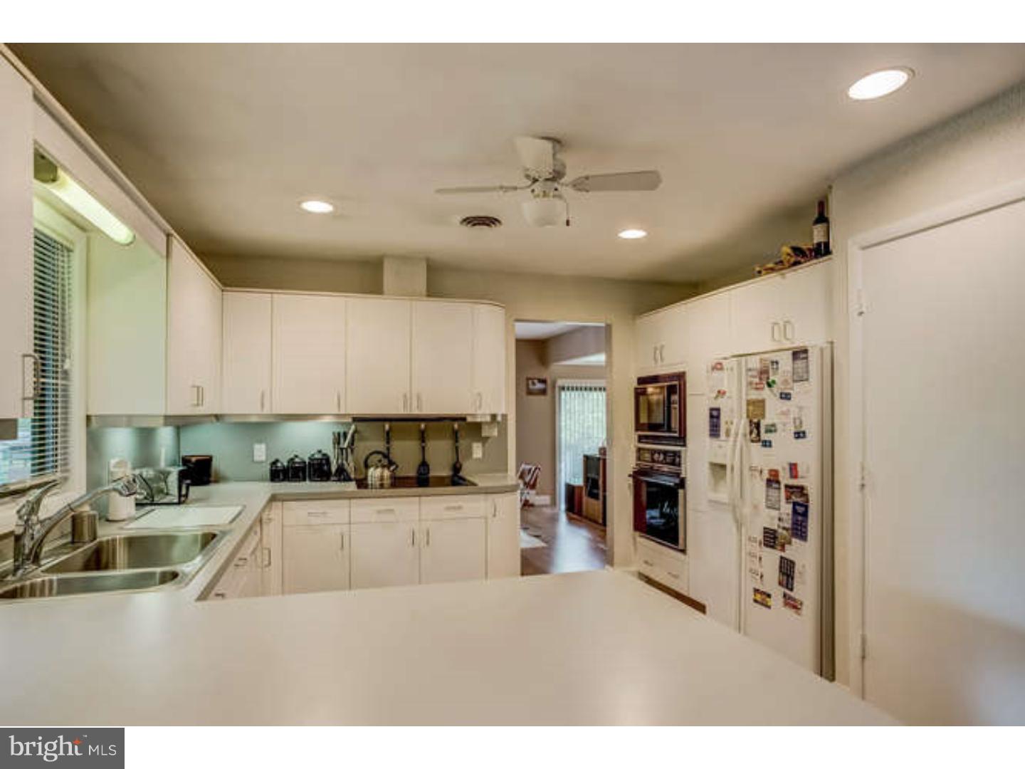 242 Rahilly Road Wrightstown, NJ 08562 - Photo 7 of 24