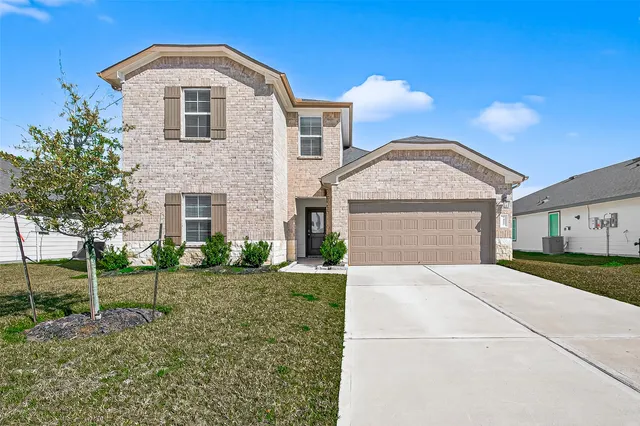 $2,400 | 7427 Audubon Russet Drive, Richmond, TX 77469