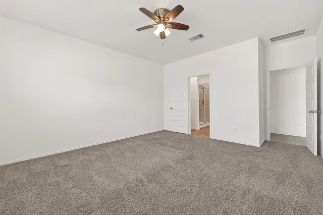 $2,400 | 7427 Audubon Russet Drive, Richmond, TX 77469