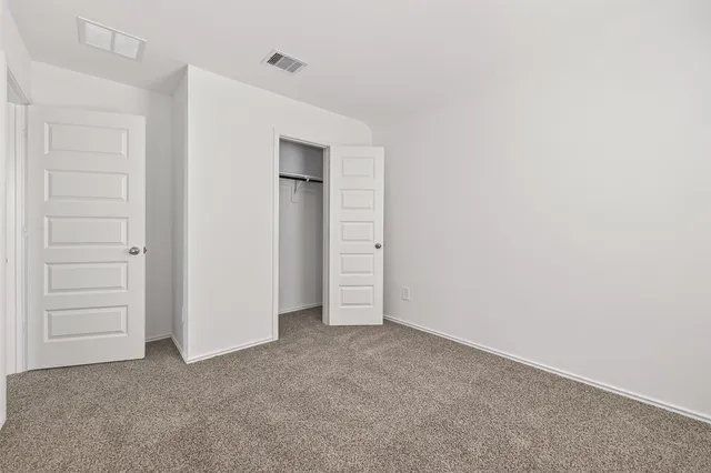 $2,400 | 7427 Audubon Russet Drive, Richmond, TX 77469