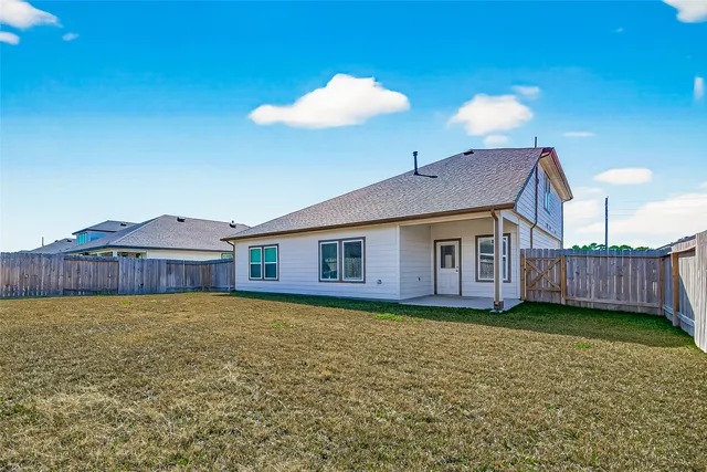 $2,400 | 7427 Audubon Russet Drive, Richmond, TX 77469