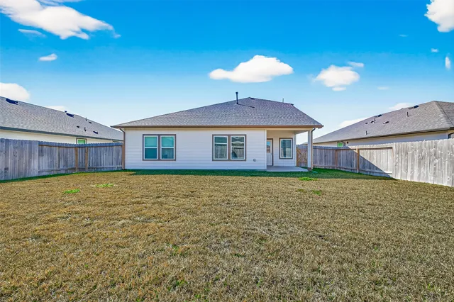 $2,400 | 7427 Audubon Russet Drive, Richmond, TX 77469