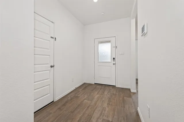 $2,400 | 7427 Audubon Russet Drive, Richmond, TX 77469