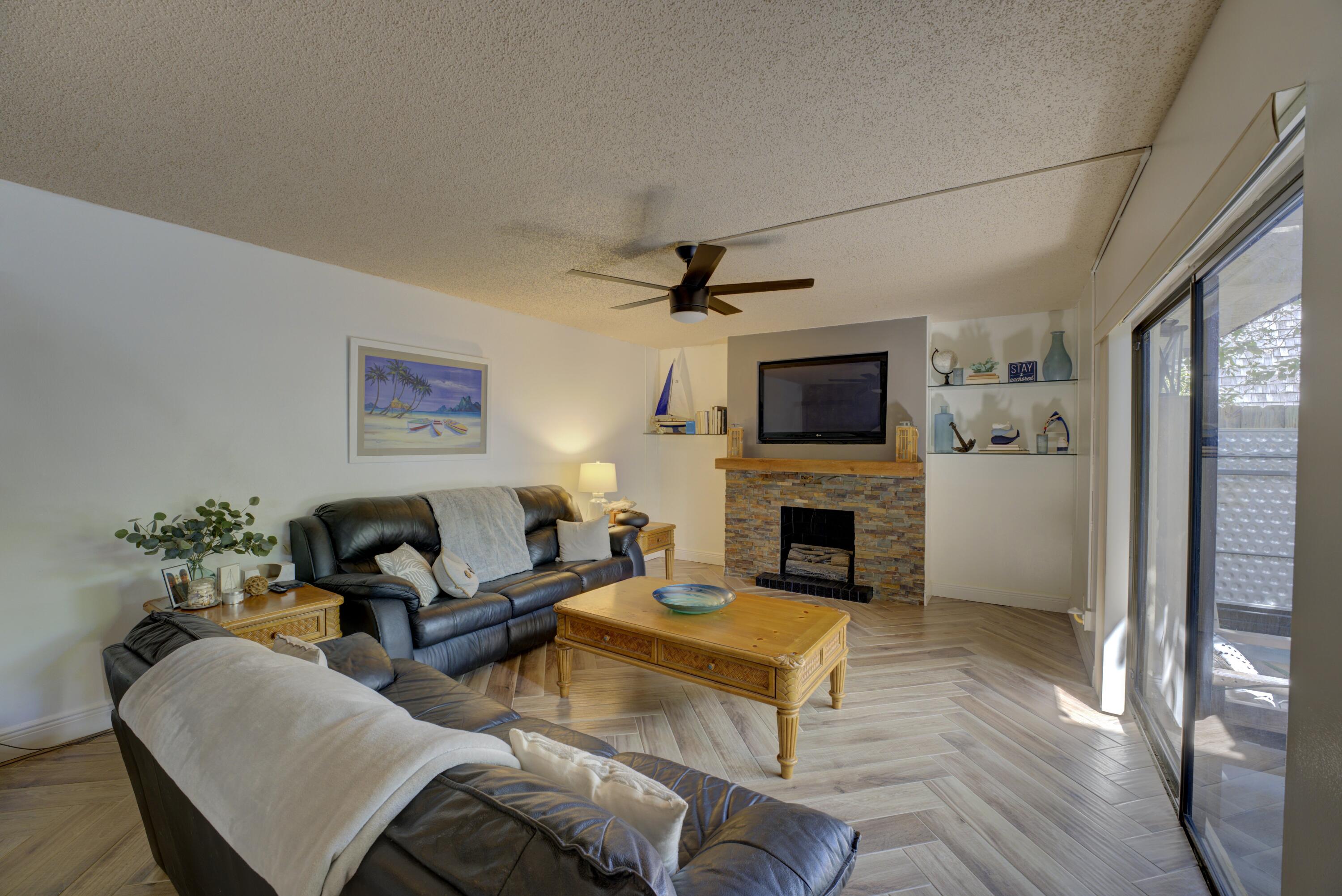 158 Woodland Road Palm Springs, FL 33461 - Photo 2 of 26 07_dsc04375_6_7_8_9