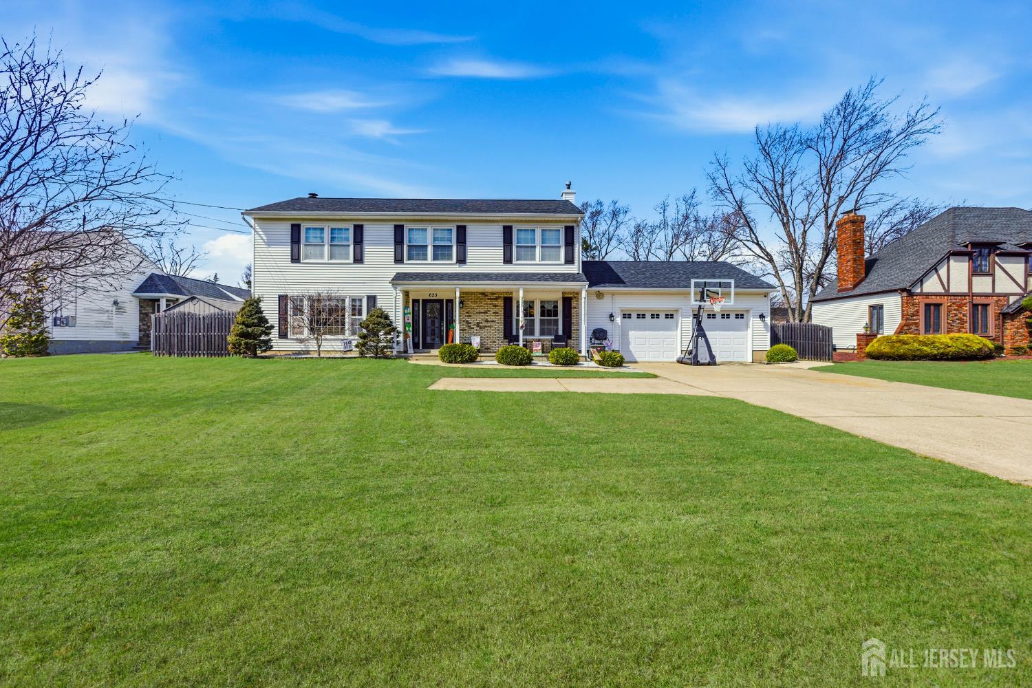 623 Lloyd Road Aberdeen, NJ 07747 - Photo 1 of 49