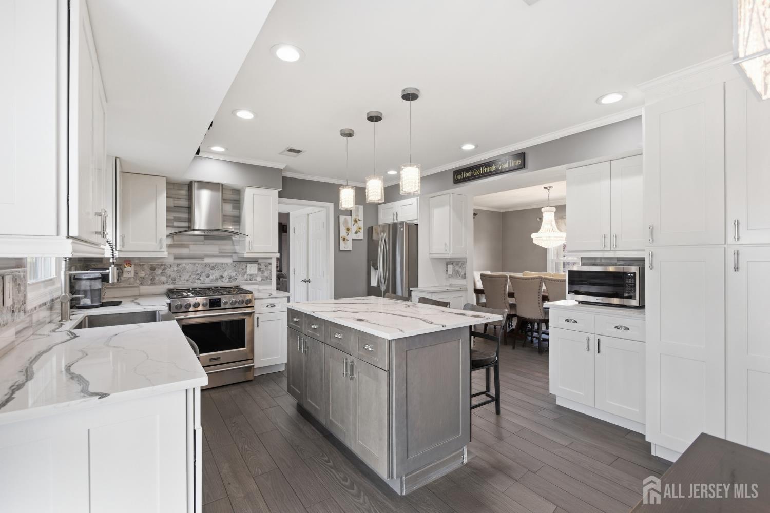 623 Lloyd Road Aberdeen, NJ 07747 - Photo 17 of 49