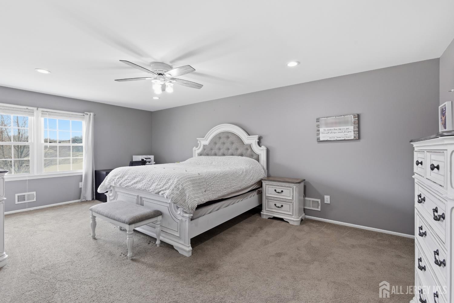 623 Lloyd Road Aberdeen, NJ 07747 - Photo 27 of 49