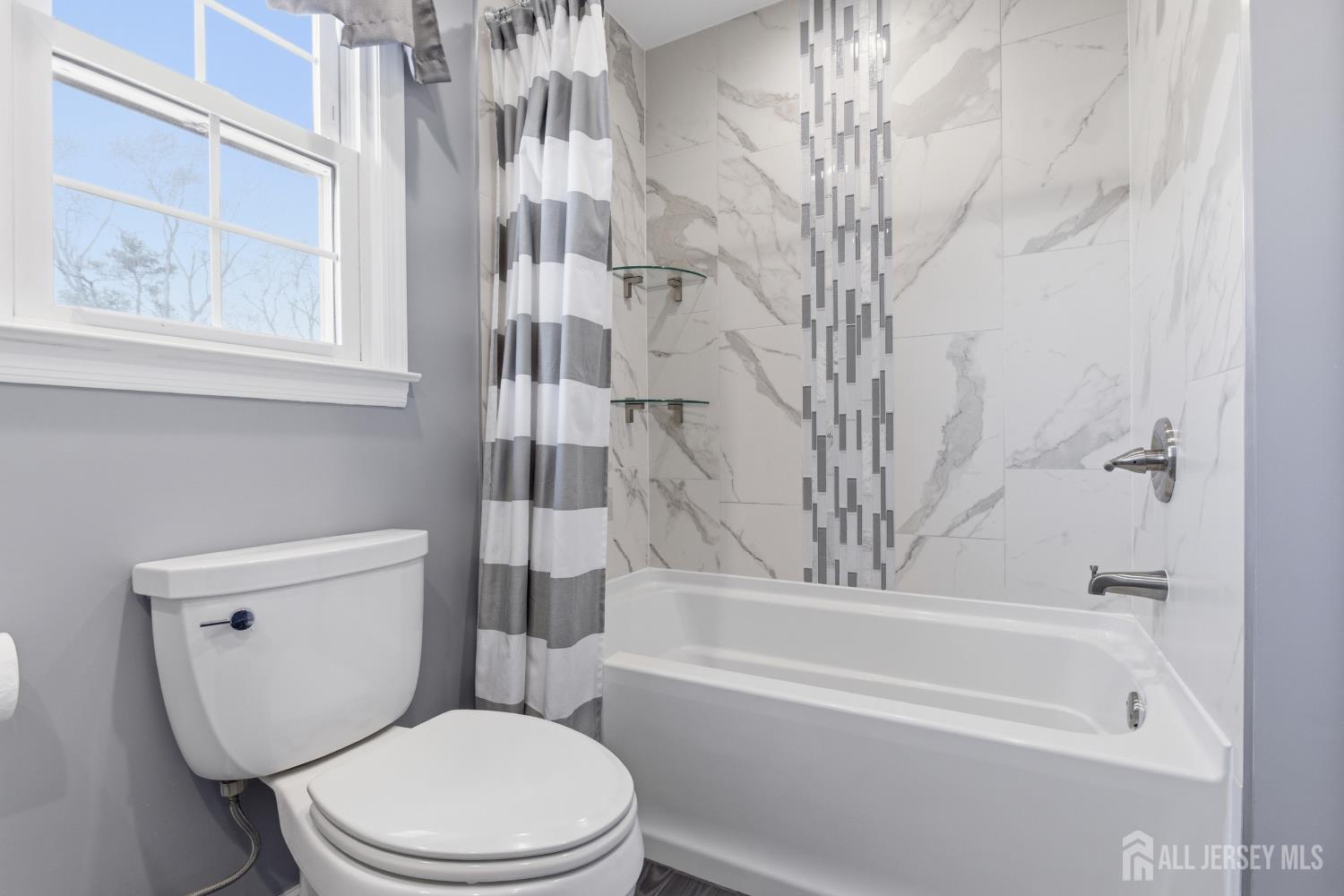 623 Lloyd Road Aberdeen, NJ 07747 - Photo 31 of 49