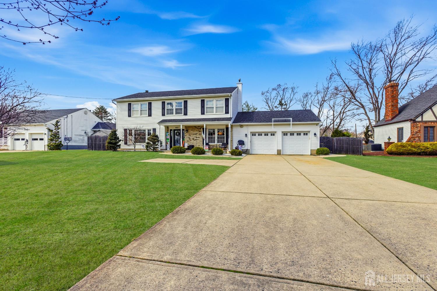 623 Lloyd Road Aberdeen, NJ 07747 - Photo 4 of 49