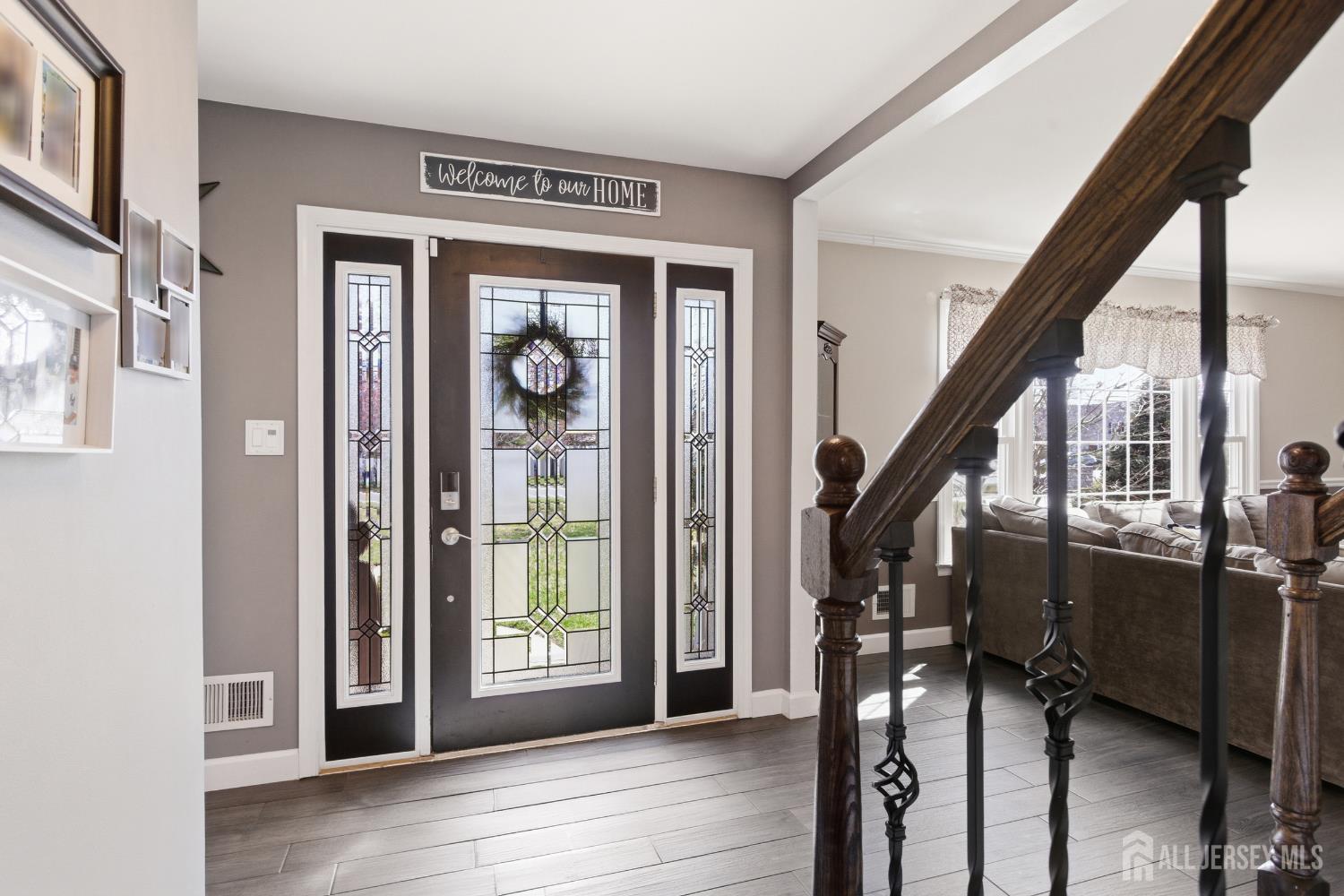 623 Lloyd Road Aberdeen, NJ 07747 - Photo 6 of 49