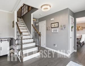 623 Lloyd Road Aberdeen, NJ 07747 - Photo 7 of 49