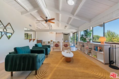 $2,499,000 | 14677 Yerba Buena Road, Malibu, CA 90265