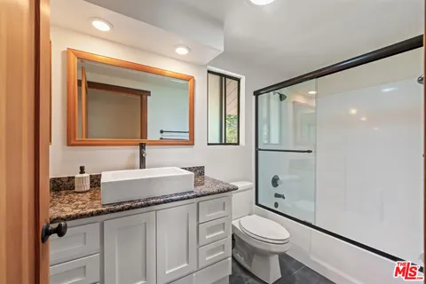 $2,499,000 | 14677 Yerba Buena Road, Malibu, CA 90265