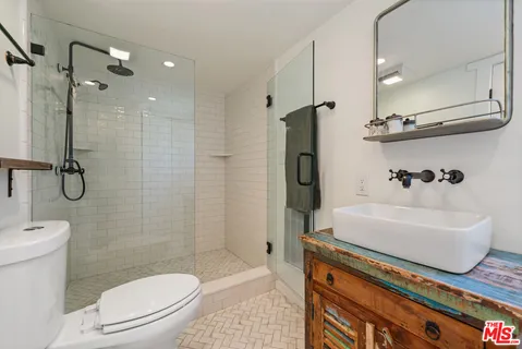 $2,499,000 | 14677 Yerba Buena Road, Malibu, CA 90265