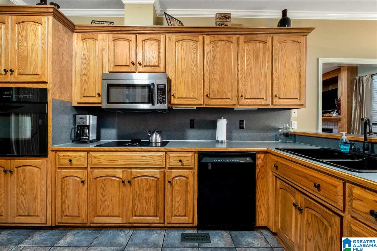 1207 Lake Joyce Road Moody, AL 35004 - Photo 8 of 28
