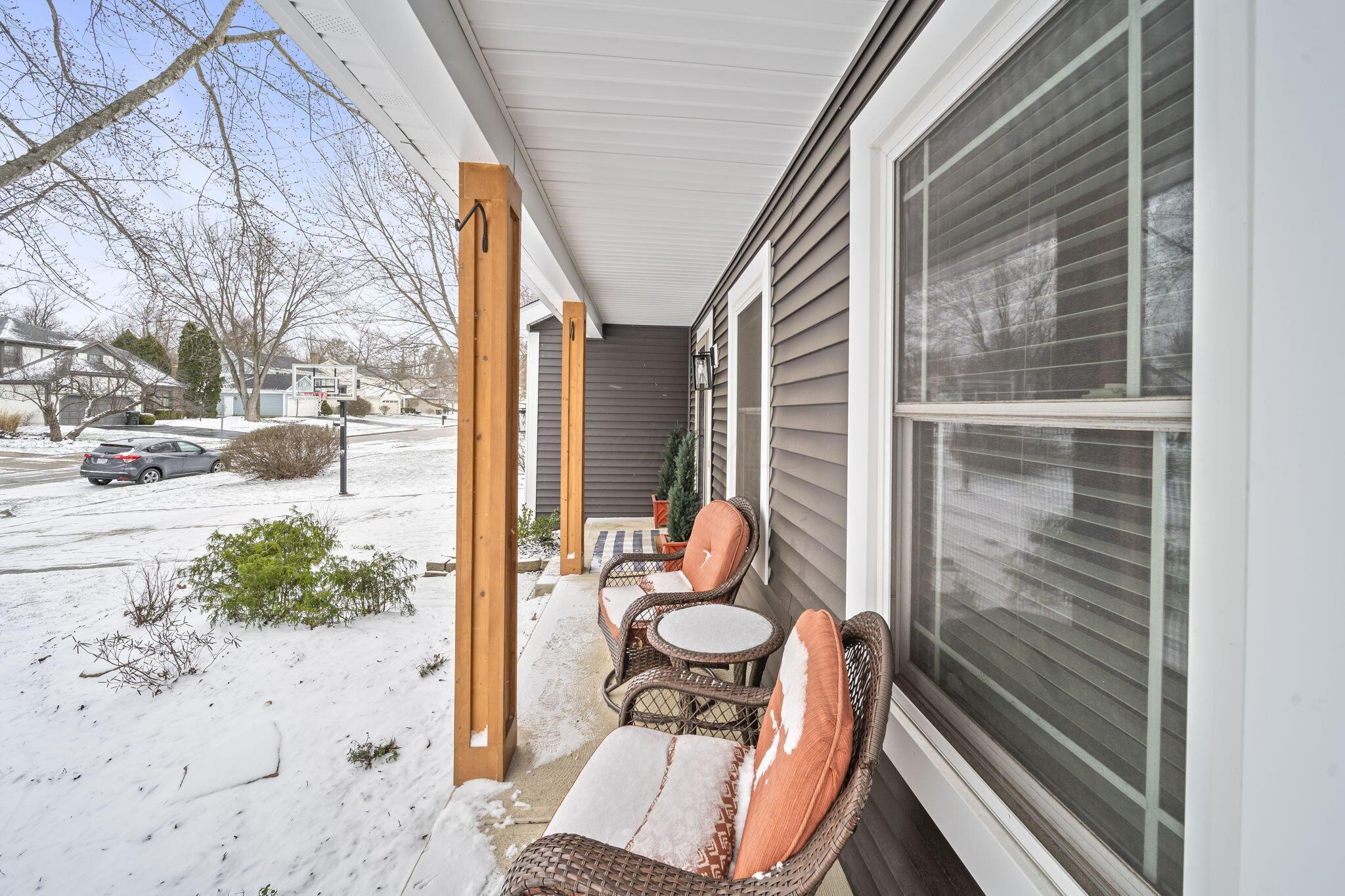 107 Ravine Road Powell, OH 43065 - Photo 6 of 52 Enjoy a morning coffee outside