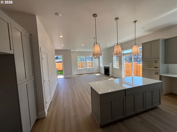$608,990 | 18384 Southwest Weeks Way, Beaverton, OR 97003