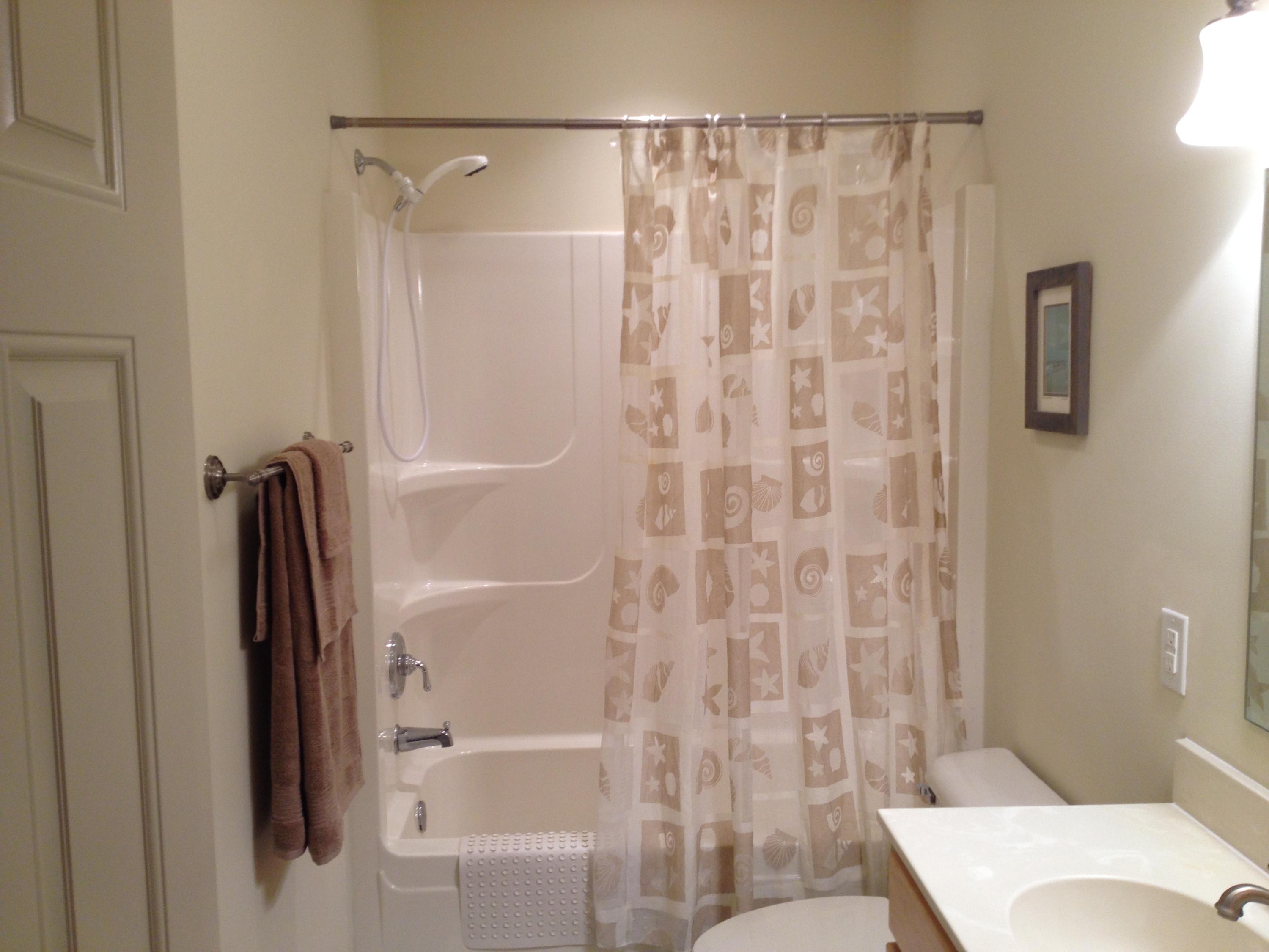775 Farmers Road Fincastle, VA 24090 - Photo 27 of 65 Farmers Hall Bath.JPG