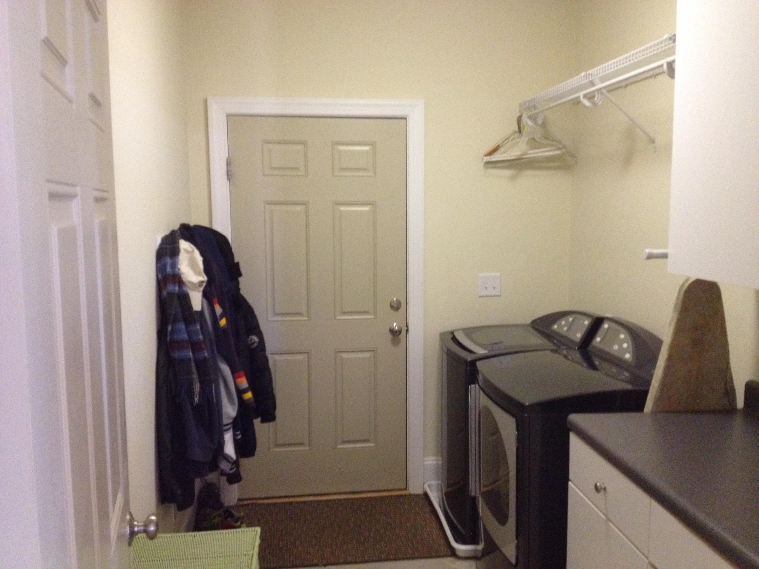775 Farmers Road Fincastle, VA 24090 - Photo 28 of 65 Farmers Laundry1.JPG