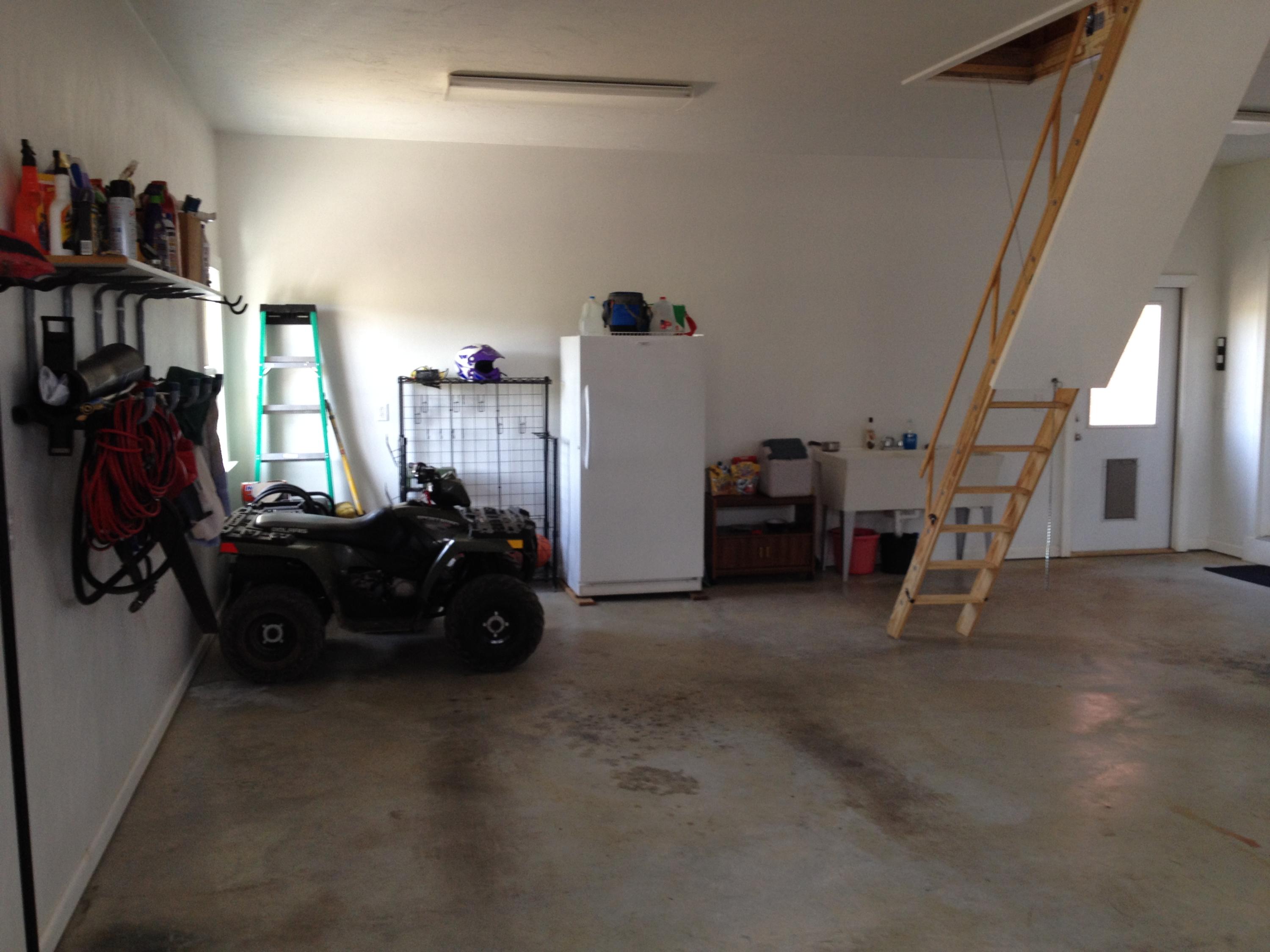 775 Farmers Road Fincastle, VA 24090 - Photo 50 of 65 Farmers Garage3.JPG