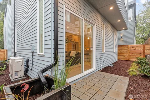 $579,000 | 3542 South Dawson Street, Seattle, WA 98118