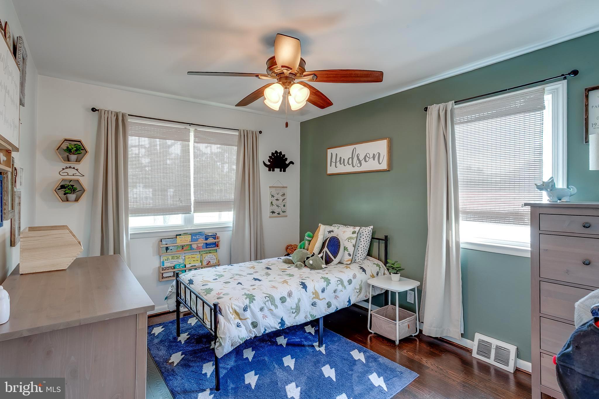 317 Kingston Road Cherry Hill, NJ 08034 - Photo 22 of 31 3rd Bedroom