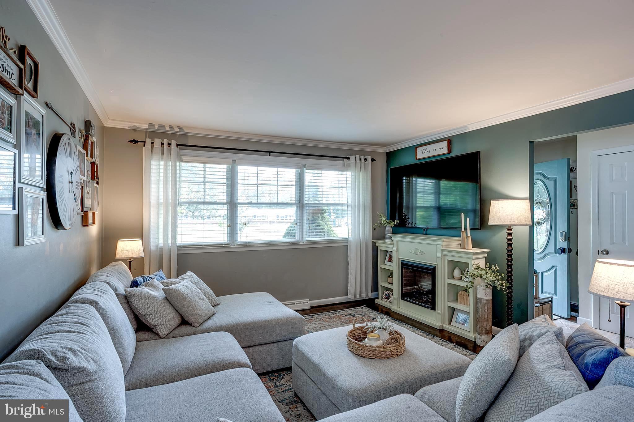 317 Kingston Road Cherry Hill, NJ 08034 - Photo 5 of 31 Gallery Image 5