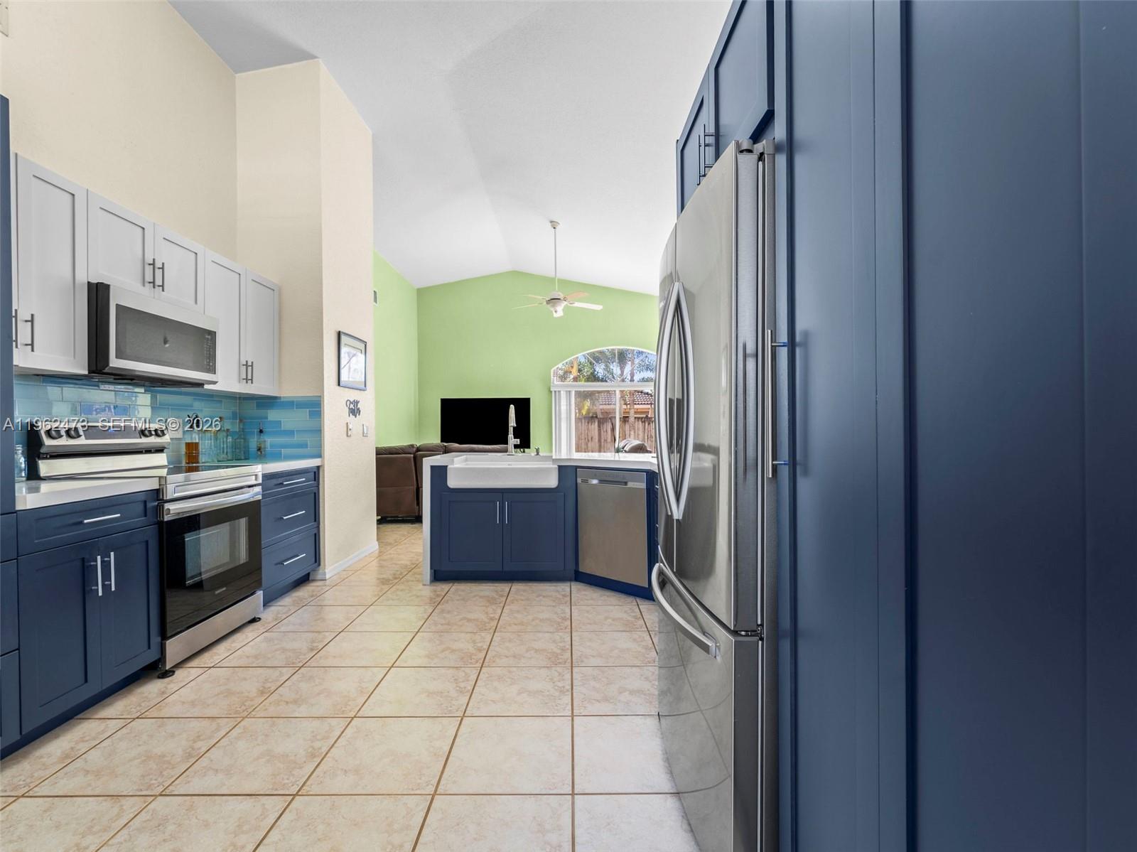 15480 Southwest 150th Street Miami, FL 33196 - Photo 3 of 33