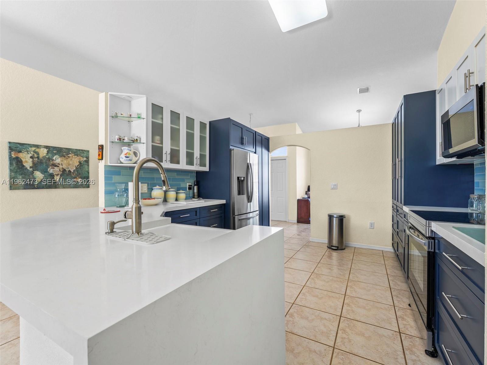 15480 Southwest 150th Street Miami, FL 33196 - Photo 5 of 33