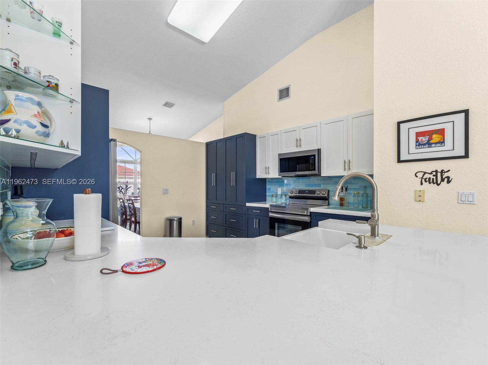 15480 Southwest 150th Street Miami, FL 33196 - Photo 6 of 33