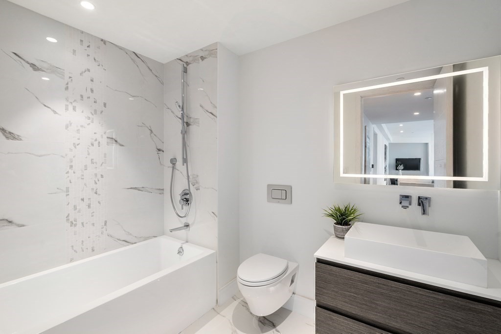 69 Walnut Street, Unit 1 Brookline, MA 02445 - Photo 11 of 19