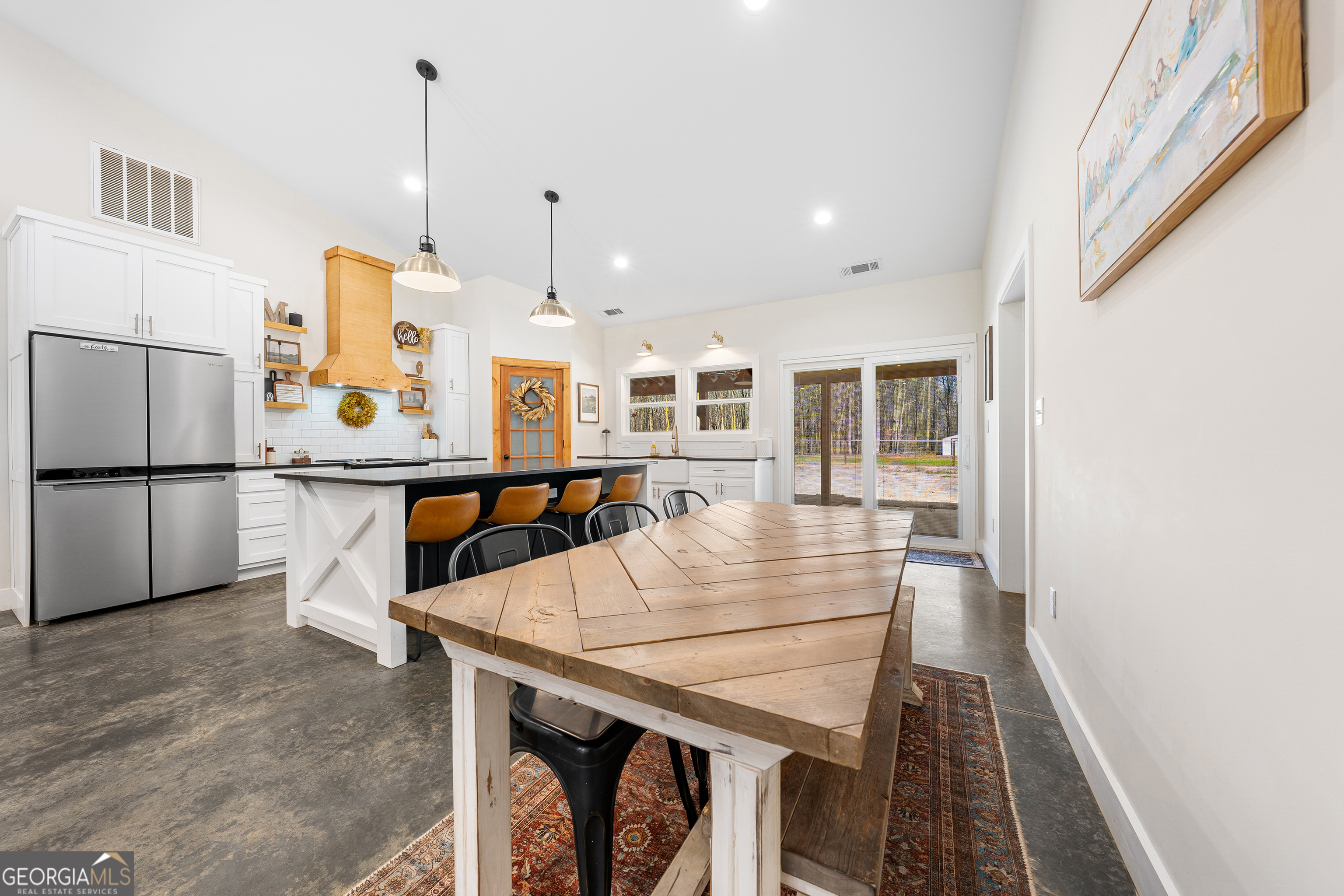 784 Center Of The World Road Canon, GA 30520 - Photo 16 of 56