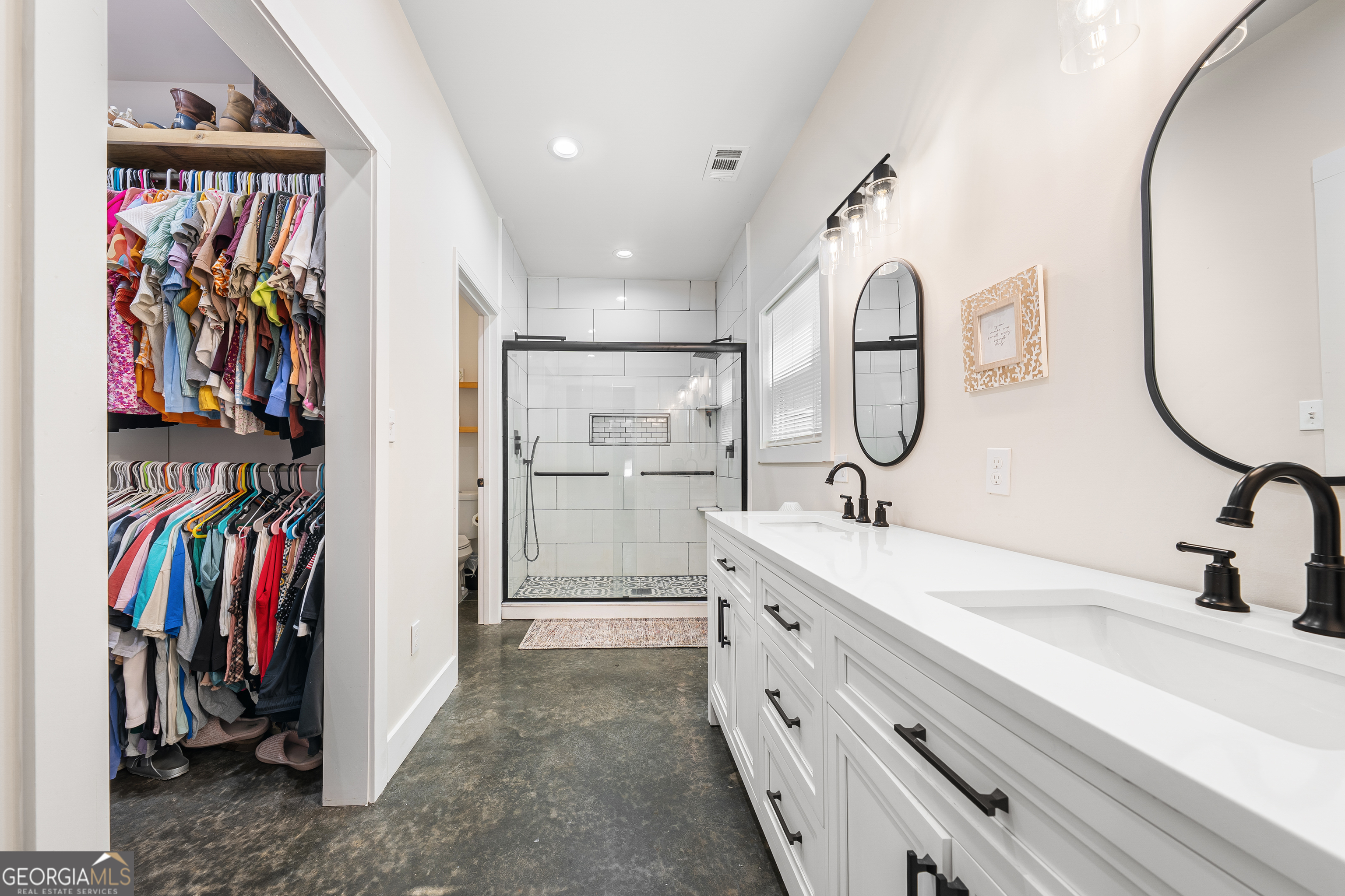 784 Center Of The World Road Canon, GA 30520 - Photo 23 of 56