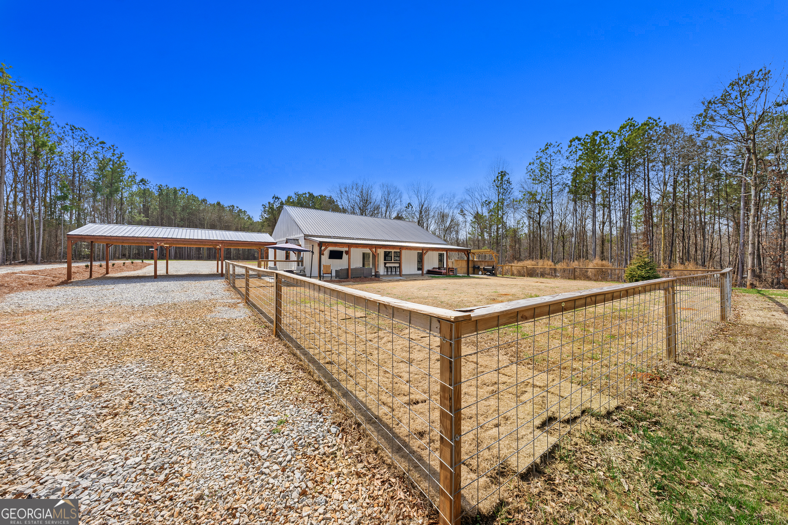 784 Center Of The World Road Canon, GA 30520 - Photo 40 of 56