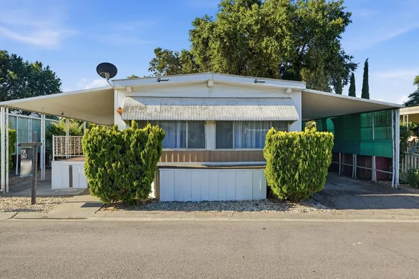 $120,000 | 10780 North Highway 99, Unit 35, Stockton, CA 95212