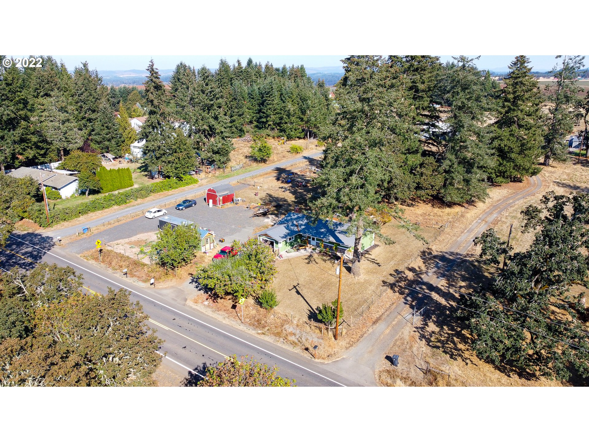40007 Cole School Road Scio, OR 97374 - Photo 5 of 23 Gallery Image 5