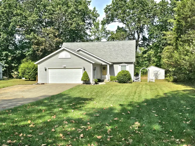 $399,900 | 9070 St Joe River Road, White Pigeon, MI 49099