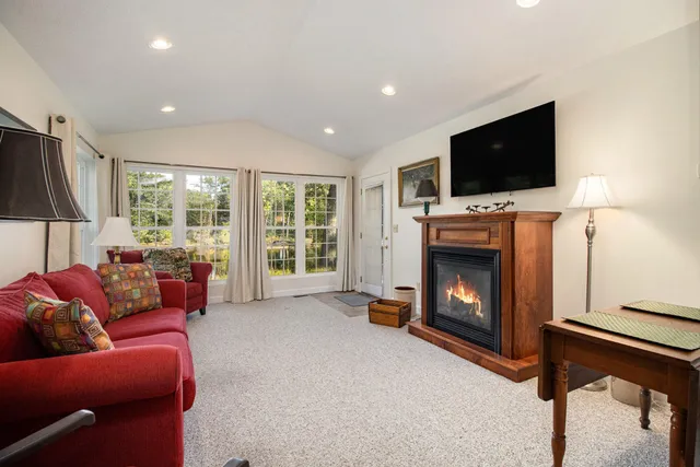 $399,900 | 9070 St Joe River Road, White Pigeon, MI 49099