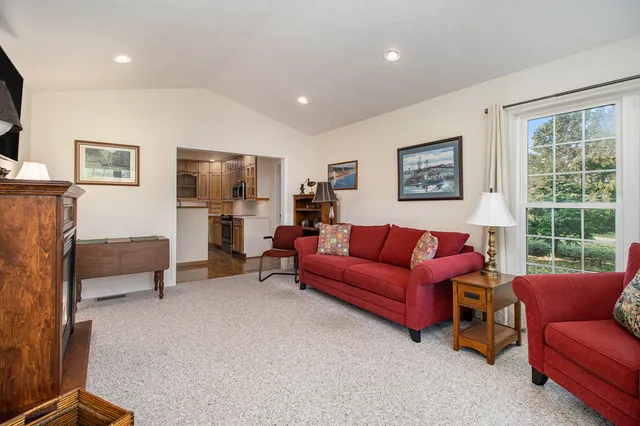 $399,900 | 9070 St Joe River Road, White Pigeon, MI 49099