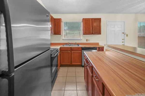 $1,580 | 8843 Old Sky Harbor Drive, San Antonio, TX 78242