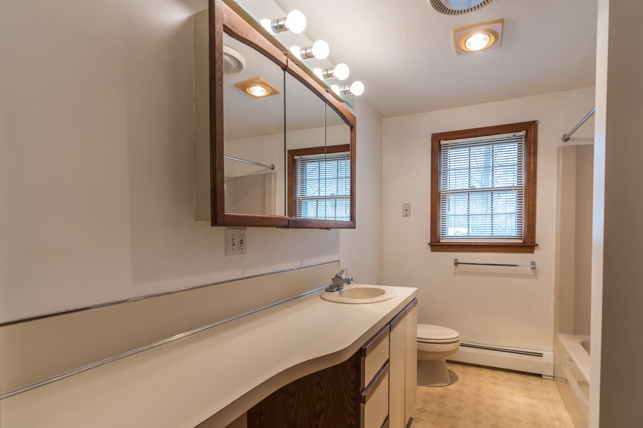 49 Farmer Road Hooksett, NH 03106 - Photo 36 of 40