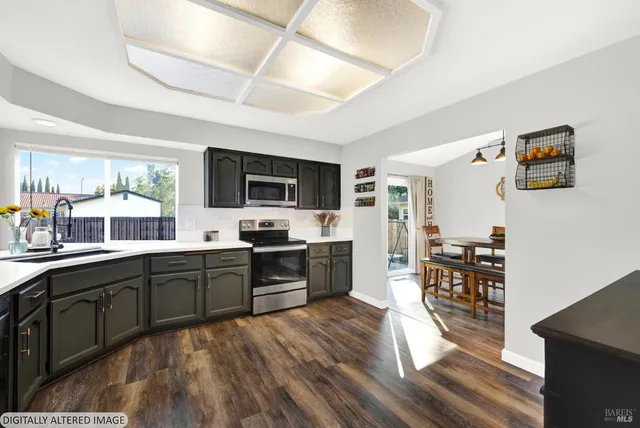 $738,500 | 406 Stonecastle Way, Vacaville, CA 95687