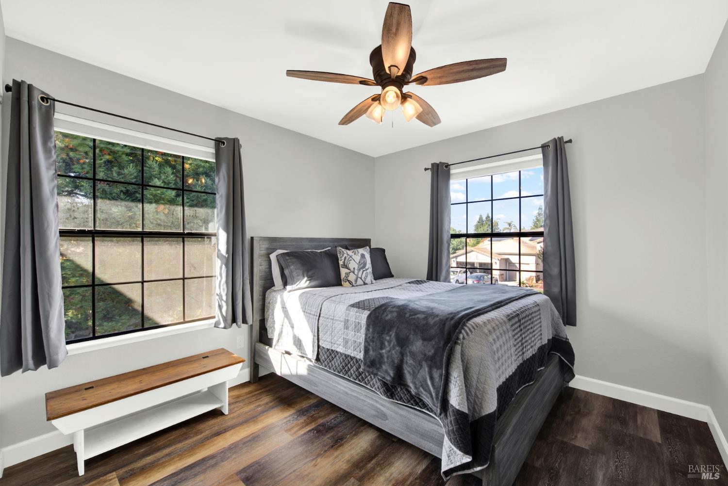 406 Stonecastle Way Vacaville, CA 95687 - Photo 25 of 45