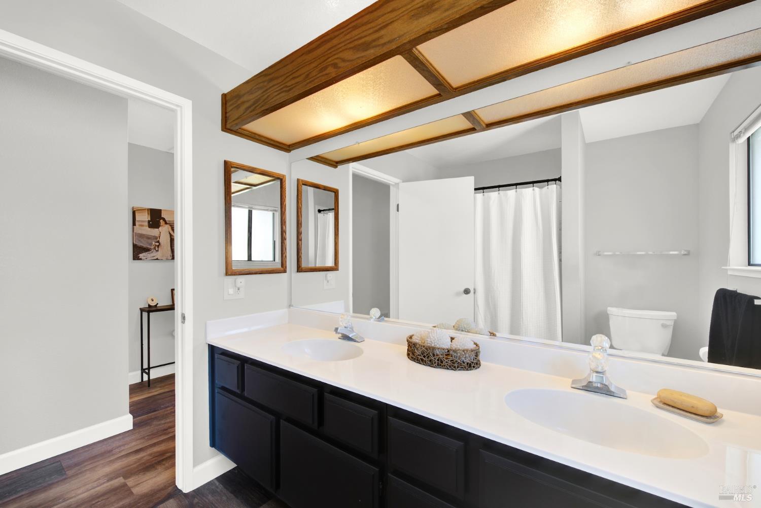 406 Stonecastle Way Vacaville, CA 95687 - Photo 26 of 45