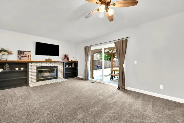 $738,500 | 406 Stonecastle Way, Vacaville, CA 95687