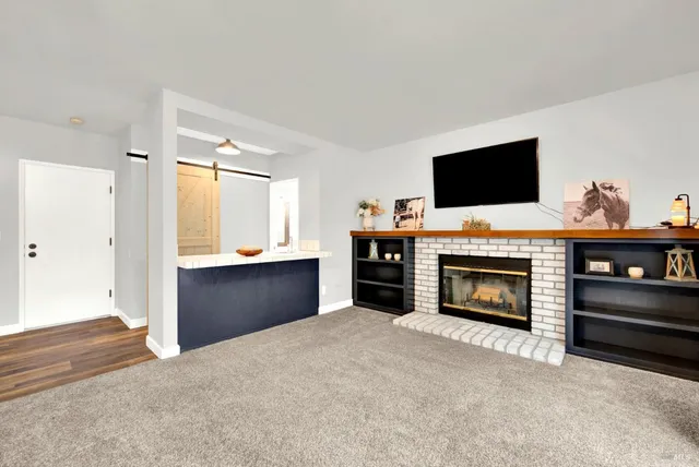 $738,500 | 406 Stonecastle Way, Vacaville, CA 95687