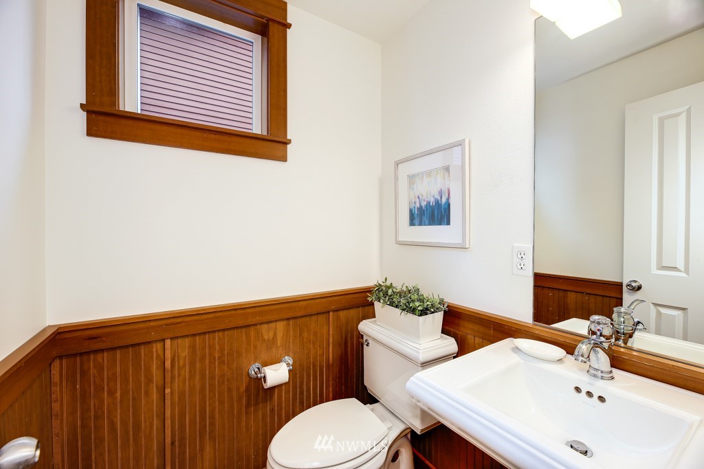 513 North 46th Street Seattle, WA 98103 - Photo 8 of 26 Gallery Image 8