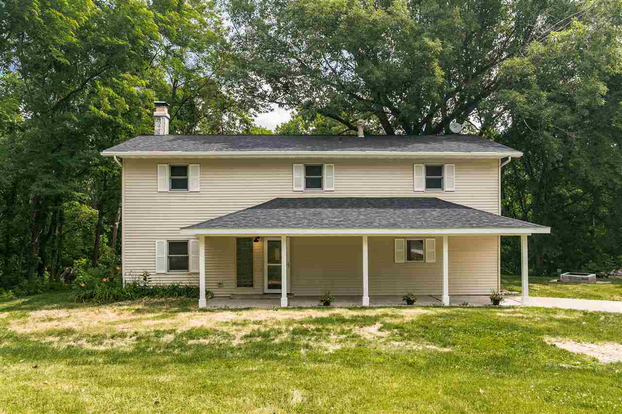 2170 Prairie Du Chien Road Northeast Iowa City, IA 52240 - Photo 6 of 48 Gallery Image 6